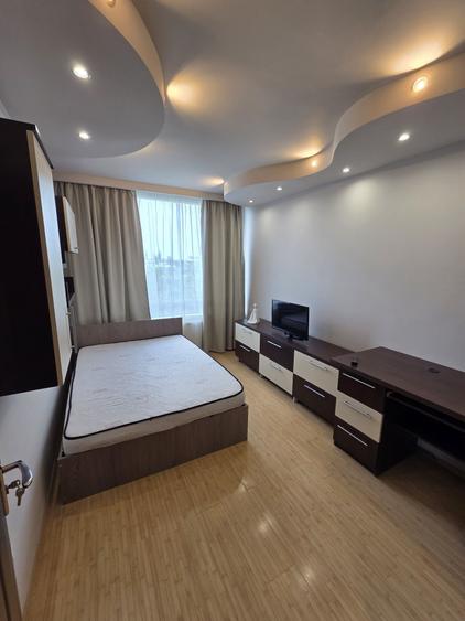 Apartament cu 2 camere decomandat în UTA