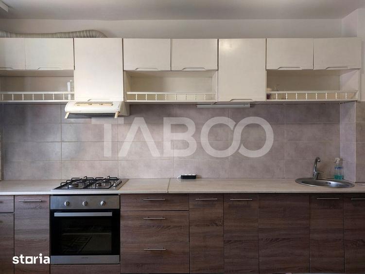 Apartament cu 2 camere decomandat în Calea Dumbrăvii