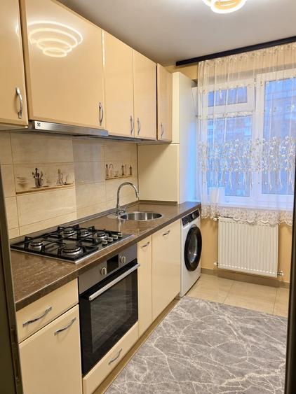 Apartament cu 2 camere semidecomandat în Exterior Vest
