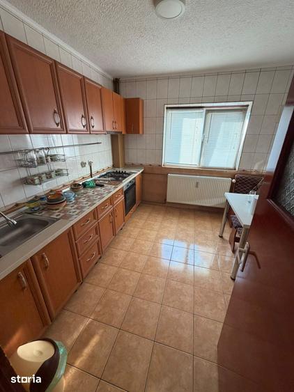Vanzare apartament 3 camere zona 13 septembrie - 3