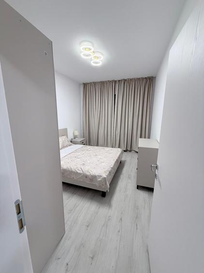 Apartament cu 2 camere semidecomandat în Militari