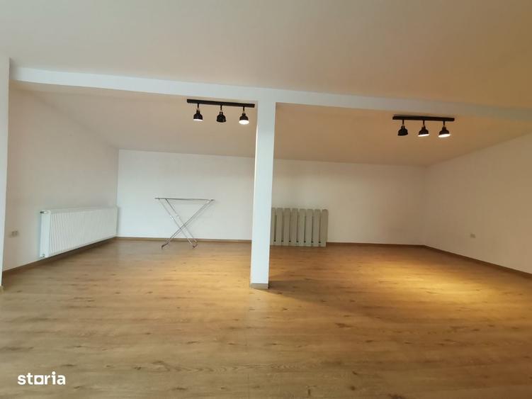 Casă cu 4 camere în Borhanci