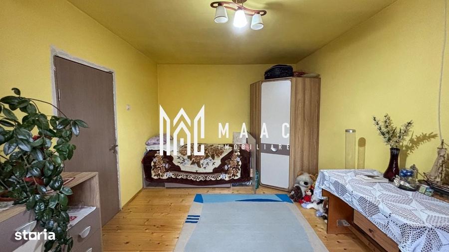 Casă cu 3 camere cu Teren 698 Mp în Amnaș