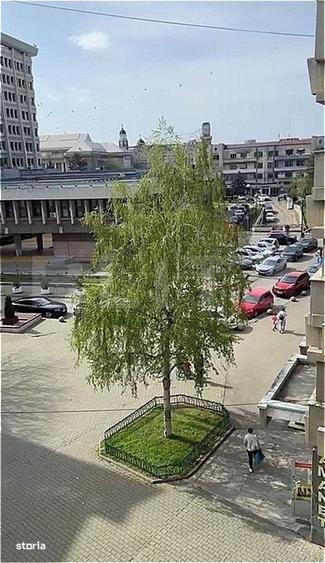 Apartament cu 3 camere în Ultracentral