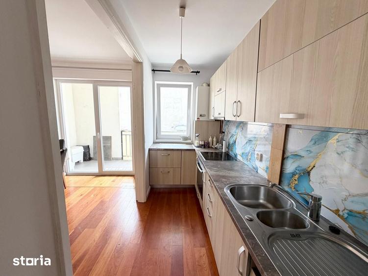 Apartament cu 3 camere în Lazaret