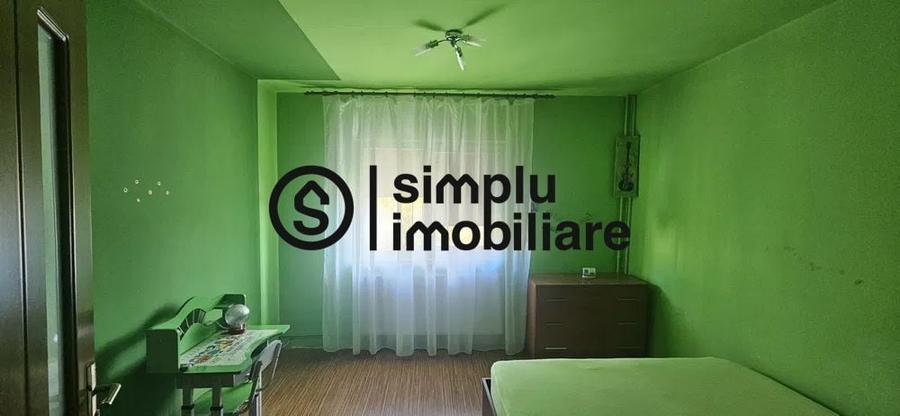 Apartament cu 3 camere decomandat, mobilat în 1 Mai