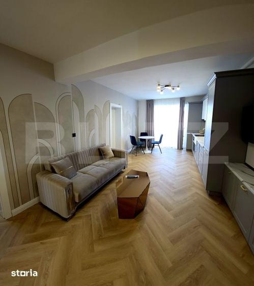 Apartament cu 3 camere în Independenței