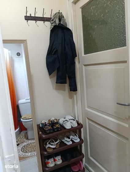 Garsonieră decomandată în Central