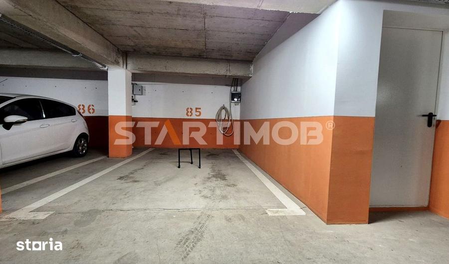 Apartament cu 3 camere decomandat, mobilat în Tractorul