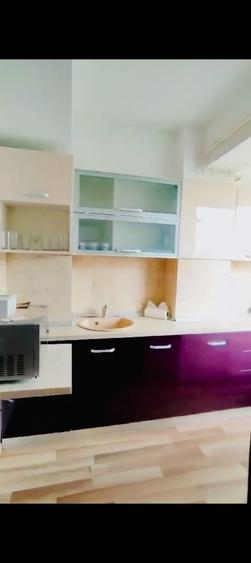 Apartament cu 3 camere semidecomandat în Ultracentral