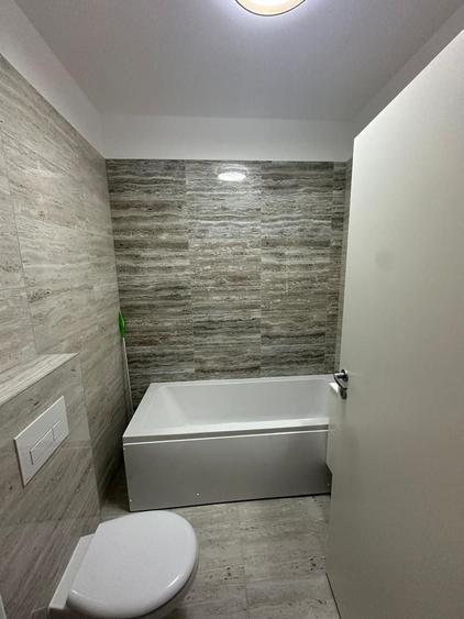 Apartament cu 2 camere decomandat, mobilat în Nord-Vest