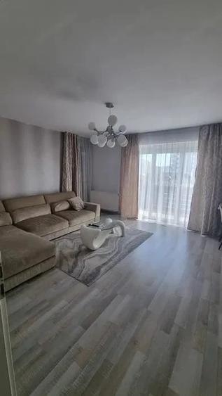 Apartament cu 2 camere decomandat în Mihai Viteazul