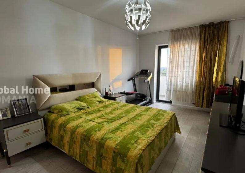 Apartament cu 4 camere decomandat, mobilat în Central