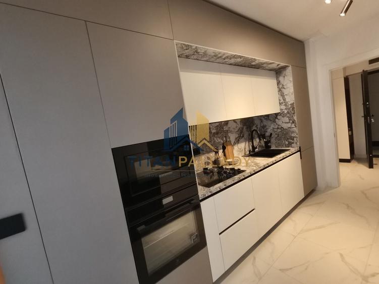 Apartament cu 4 camere decomandat în Theodor Pallady