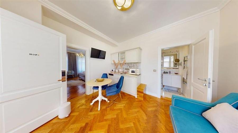 Apartament cu 2 camere decomandat în Ultracentral