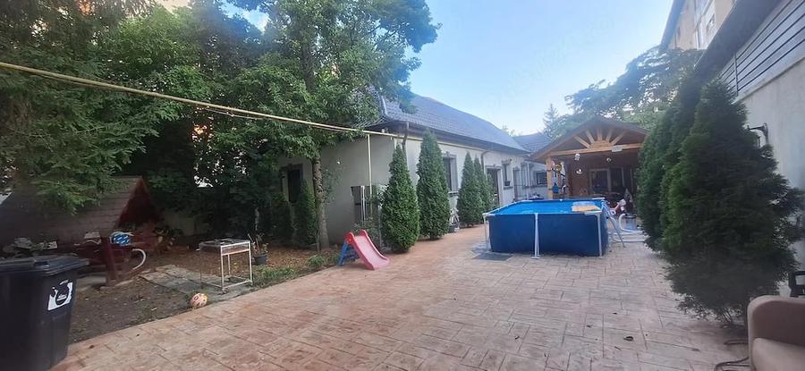 Casă cu Teren 700 Mp în Aradului