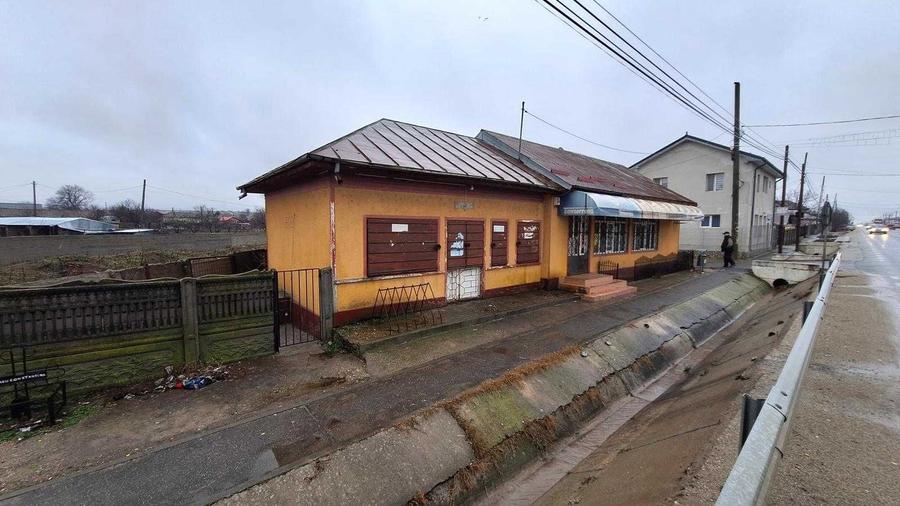 Spațiu comercial, de 74 mp, în Plosca