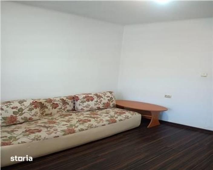 Casă cu 4 camere cu Teren 80 Mp în Șura Mare