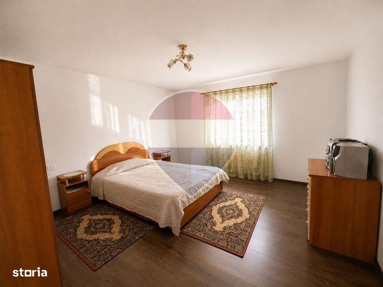 Casa cu 6 camere de vanzare in Negri jud. Bacau / posibilitate duplex - 13