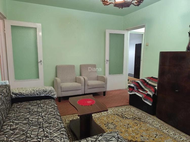 Apartament cu 3 camere de inchiriat Zona ?agului, Liviu Rebreanu