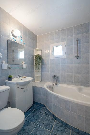 Apartament cu 2 camere semidecomandat în Turda