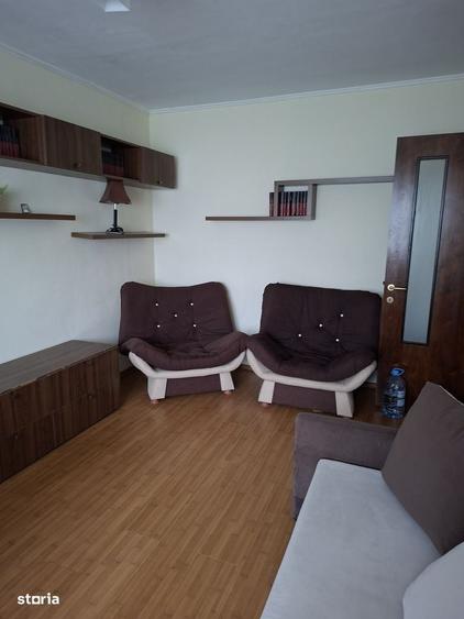 Apartament cu 2 camere decomandat în Exterior Vest