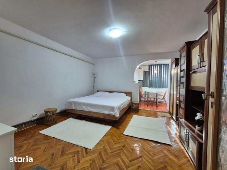 Garsonieră în Central