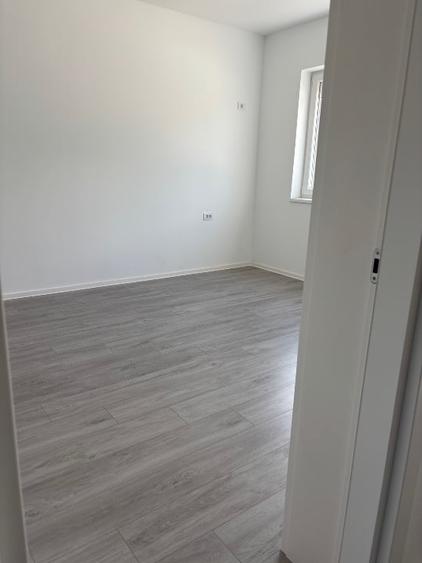 Casă individuală cu 3 camere cu Teren 450 Mp în Dumbrăveni