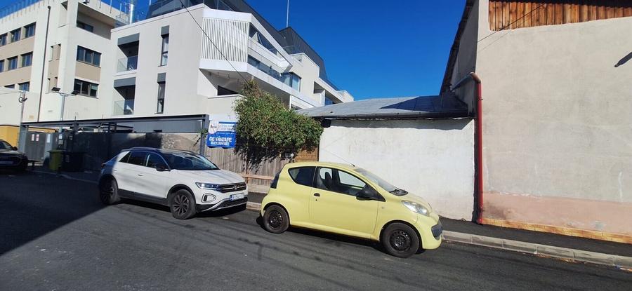 Teren Construcții intravilan de 405 mp, în Aviației