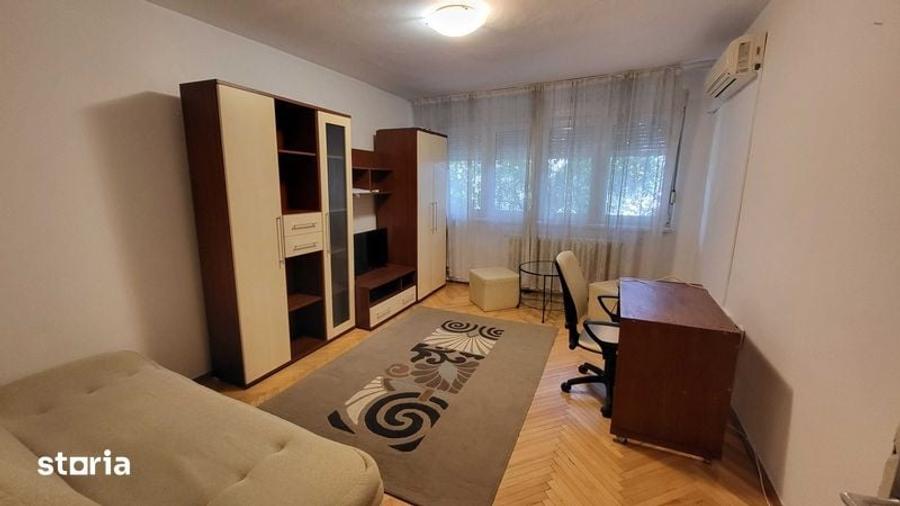 Apartament cu 2 camere decomandat în Olimpia-Stadion