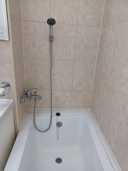 Apartament cu 2 camere decomandat în 9 Mai
