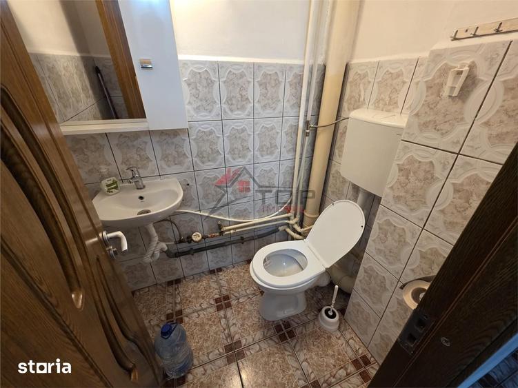Apartament cu 3 camere decomandat în Dacia