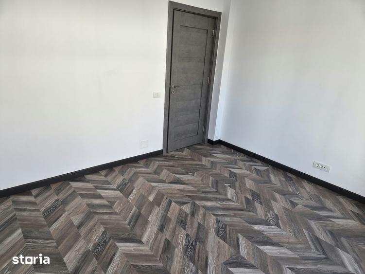 Casă cu 4 camere cu Teren 318 Mp în Central