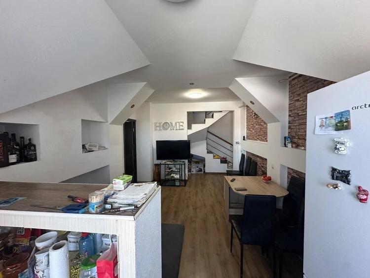 Apartament cu 3 camere decomandat în Ultracentral