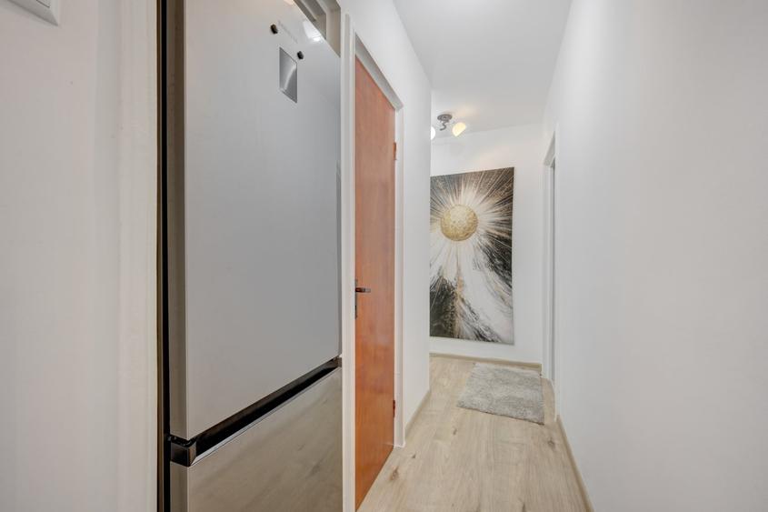 Apartament cu 2 camere semidecomandat, mobilat în Drumul Taberei