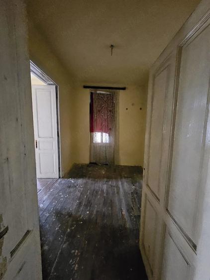Casă cu Teren 125 Mp în Universitate