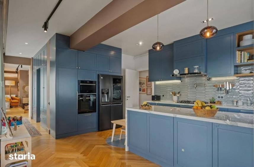 Apartament cu 5 camere în Pipera