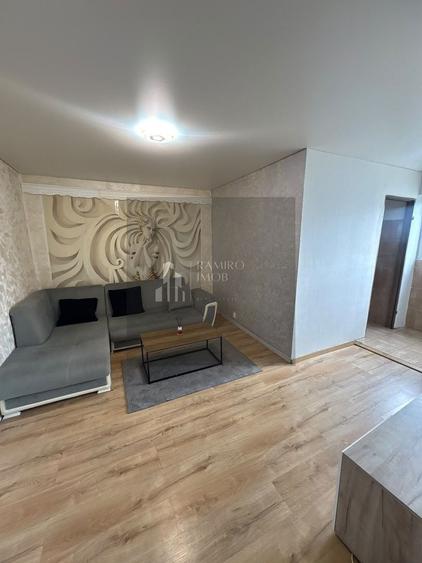 Apartament 2 camere decomandat/7 minute/metrou  Aparatorii Patriei - 1