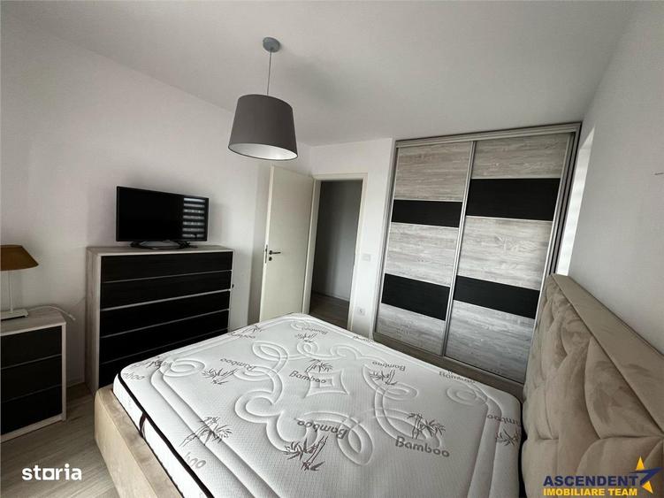 Apartament cu 3 camere, mobilat în Tractorul