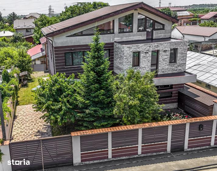 Casă cu 6 camere cu Teren 534 Mp în Glina