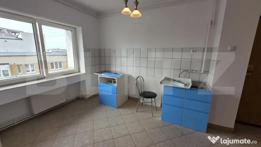 Apartament cu 2 camere semidecomandat în Ultracentral
