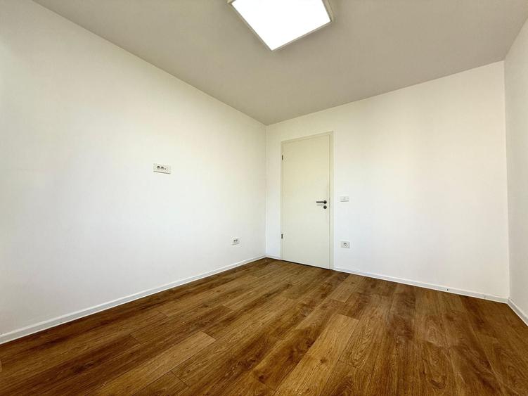 Apartament cu 2 camere în Tractorul