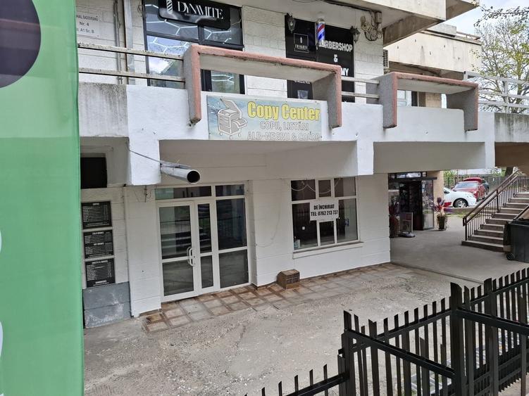 Spațiu comercial, de 35 mp, în Central