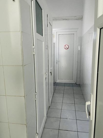 Spațiu comercial, de 283 mp, în Industrială