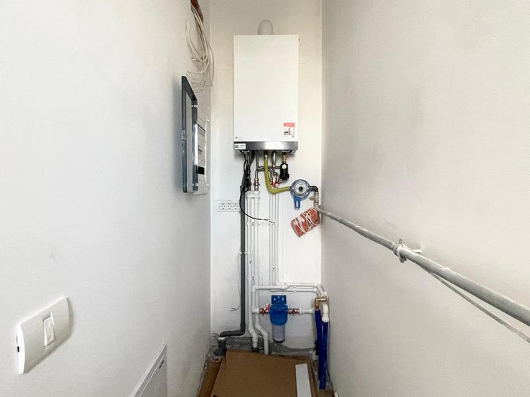 Duplex cu 5 camere cu Teren 352.5 Mp în Moșnița Nouă
