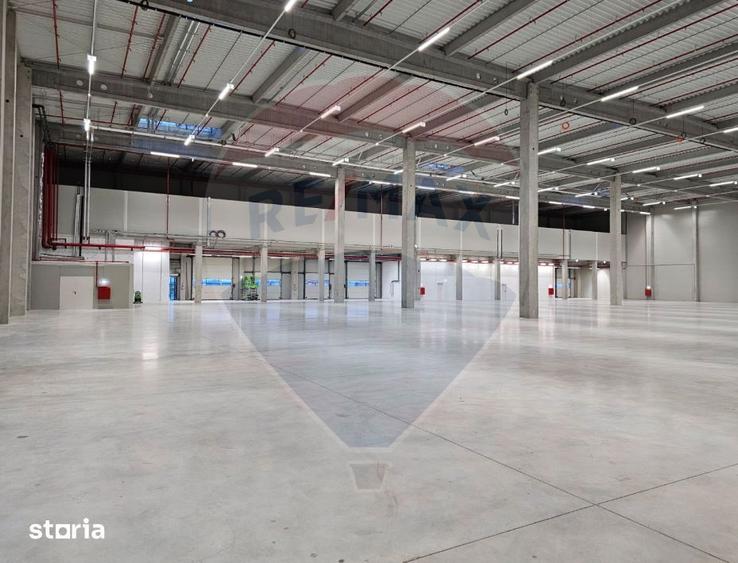 Spațiu comercial, de 272 mp, în Central