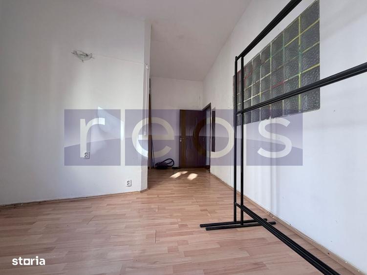 Apartament cu 4 camere semidecomandat în Cișmigiu