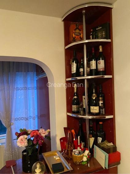 Vand apartament etaj 1