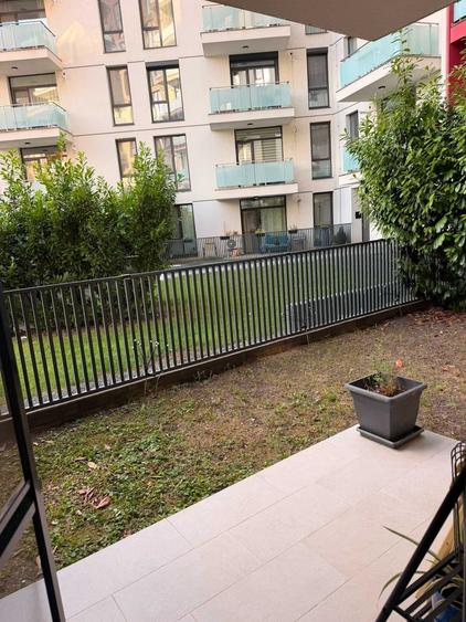 Apartament cu 2 camere decomandat în Exterior Vest