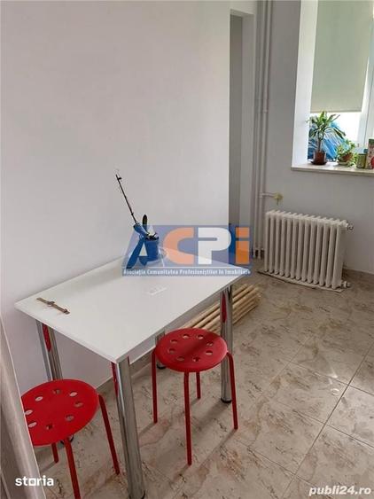 Apartament cu 2 camere decomandat în Timpuri Noi